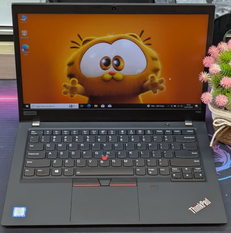 Lenovo ThinkPad T490, 8th Gen Core i5, 8GB DDR4 RAM, 256GB SSD, 14“ FHD Display